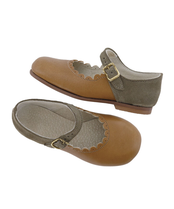 Scalloped MJ Desert Sage Top Side View